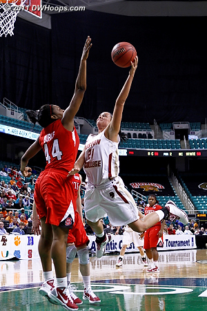  - dwhoops_acc2011_round1_boston_college_nc_state_80