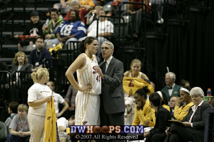 Some more advice for Alison from Coach Winters as Ali comes out after 8 minutes of solid play